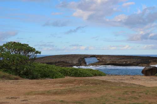 Rock Rockisland Wave Hawaii Landscape Sky Bluesky