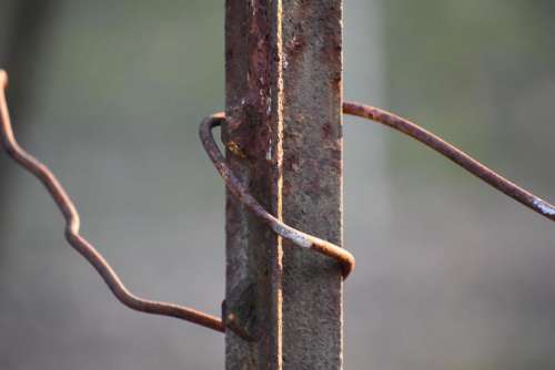 wire rusty