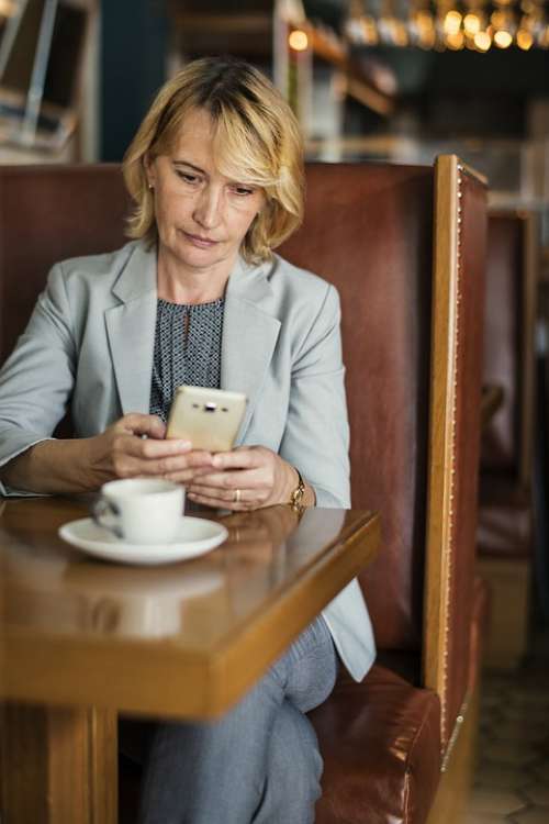 American Business Businesswoman Cafe Ceo Checking