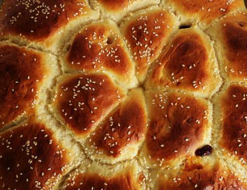 Bake Sesame Seeds Easter Yeast Cake Delicious Eat