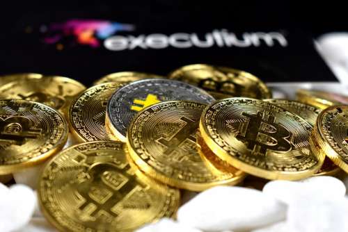 Bitcoins Bitcoin Coins Silver Bitcoin Gold Bitcoin