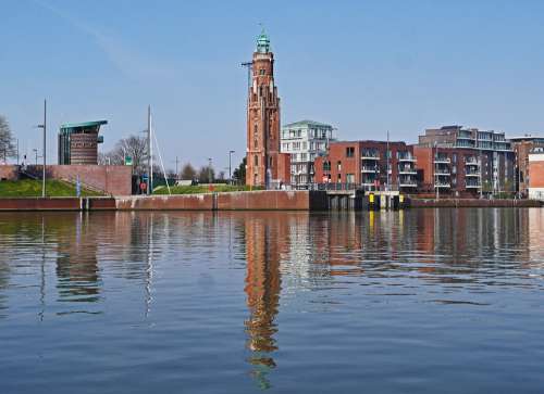 Bremerhaven Lighthouse Landmark Brick Inland Port