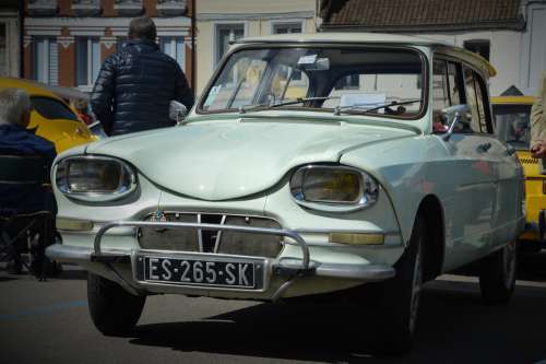 Citroën Friend 6 Car Automobile Vehicle Retro