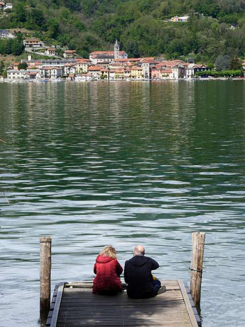 Lake Orta Italy Couple Romanticism Houses Island