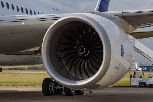 Plane Airbus A350 Engine Rolls-Royce The Show