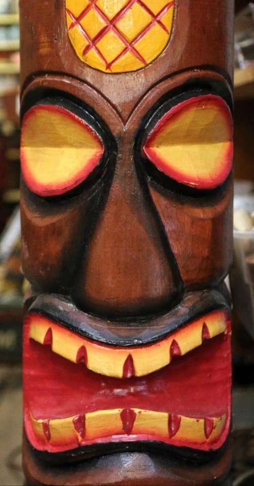 hawaiian statue tiki wooden carved