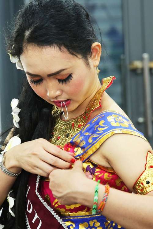 Indonesia Tradition Costumes Clothing Woman
