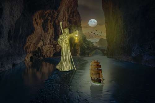 Manipulation Canyon River Landscape Statue Gold