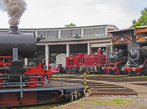 Steam Locomotive Diesel Locomotive Hub
