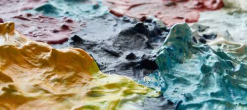 close up wet paint art artist