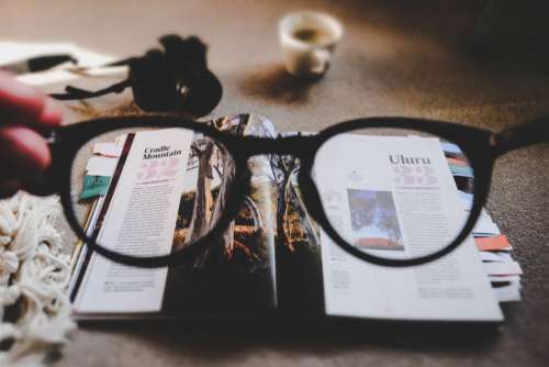 eyeglasses grade read magazine layout