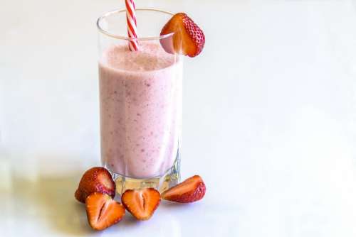 strawberry smoothies cold drinks fruit
