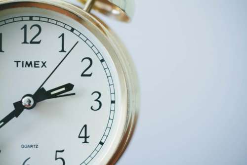 timex quartz clock time alarm