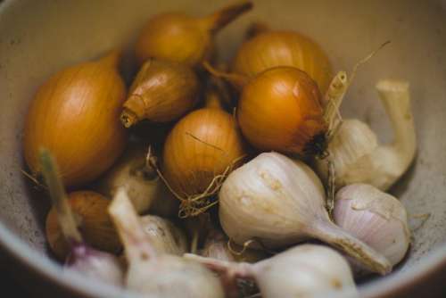 onions garlic cloves vegetables food