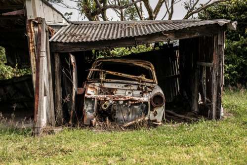 things items car old decrepit