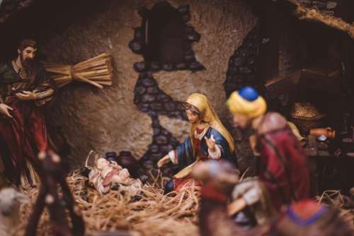 christmas day holy family figure