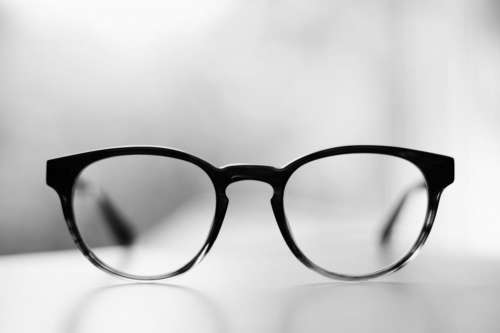 eyeglasses frame lens grade black and white