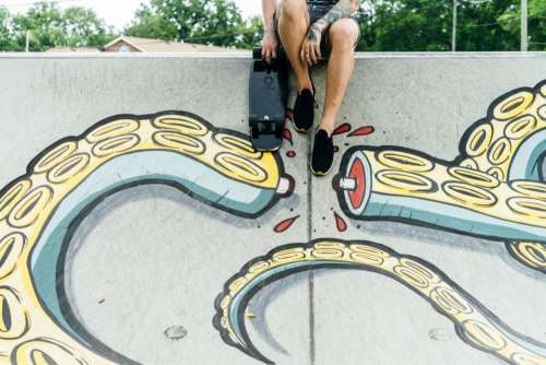wall graffiti painting man people