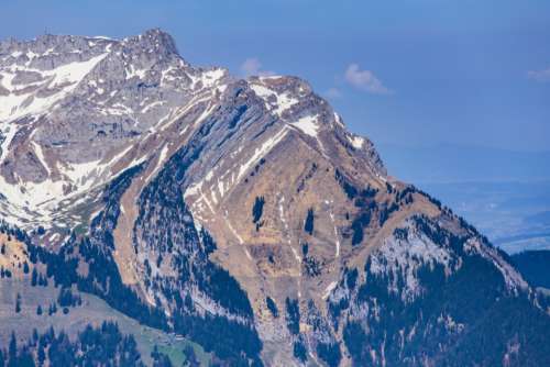 view mountain landmark Stanserhorn Pilatus