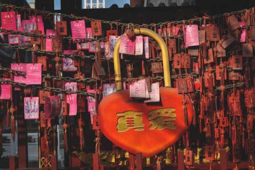 lockets heart love wishes Tianjin