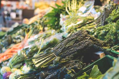 green leaf vegetables market grocery