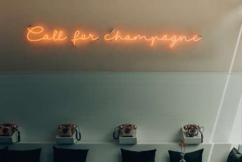 champagne neon sign typograpghy design