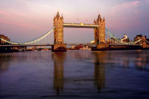 london bridge uk sunrise sunset england