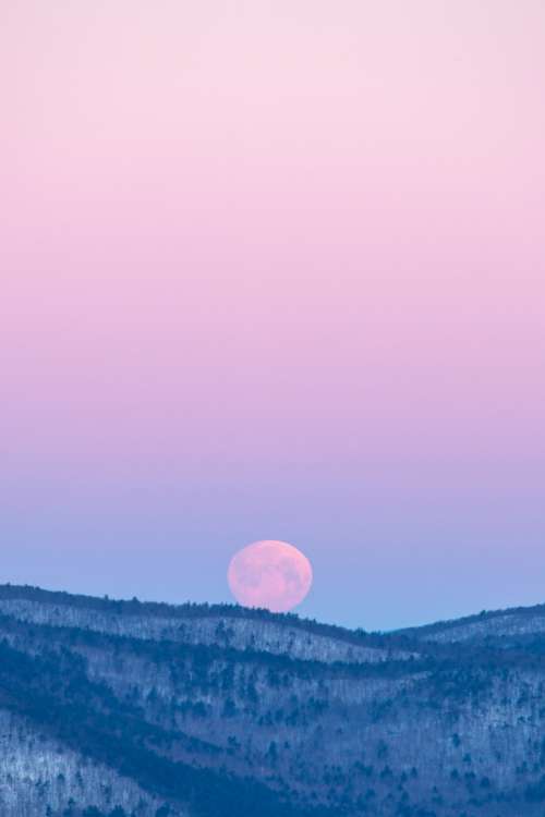 rising full moon dawn dusk