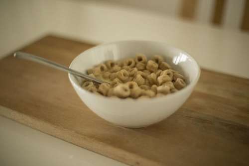 breakfast snack food bowl spoon
