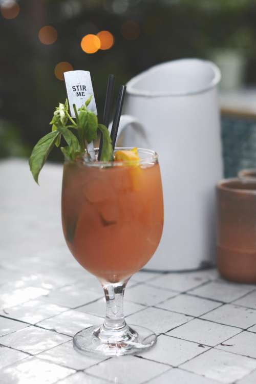 cocktail drinks alcohol glass straws