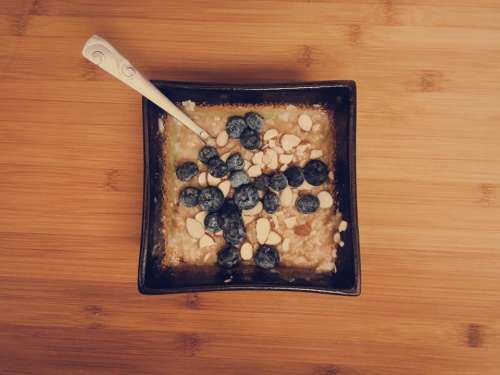 oatmeal blueberries almonds breakfast food