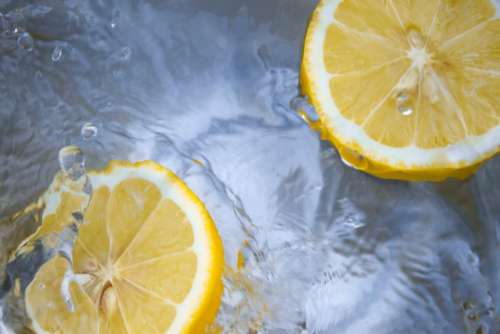 lemons fruits citrus water splash