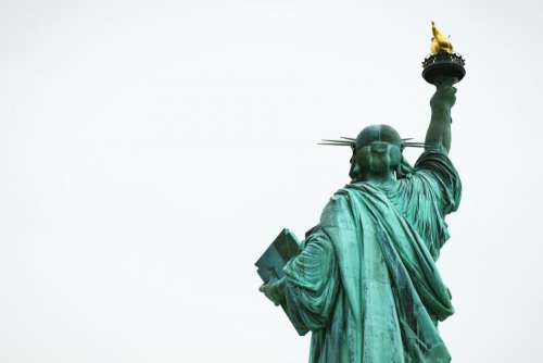 liberty statue sculpture monument