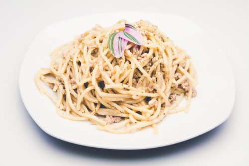 spaghetti pasta food lunch dinner
