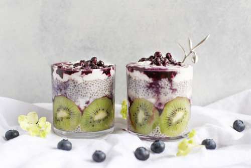 blueberry kiwi fruits dessert sweets