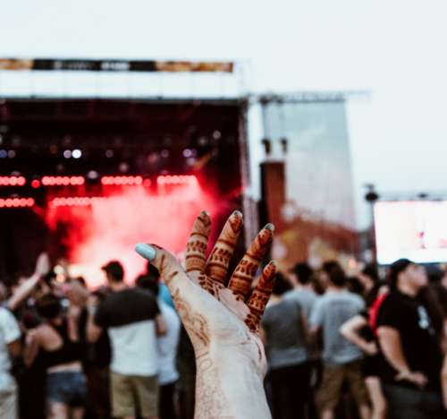 henna hands festival bluesfest nails