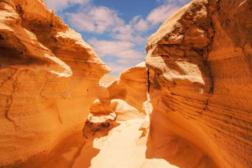 desert sand canyon hot summer