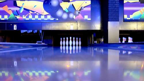 bowling sport game play floor