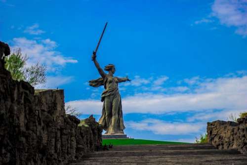 art statue sculpture monument mamayev kurgan