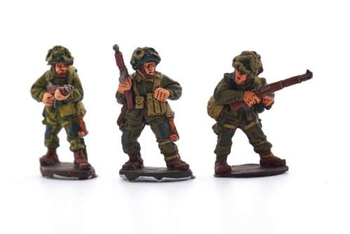 miniature war soldiers toy army