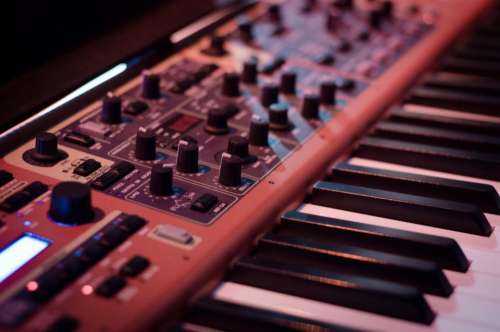 synthesizer keyboard music instrument audio