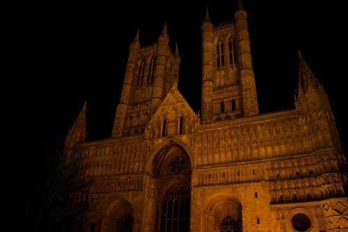 architecture building infrastructure church cathedral dark