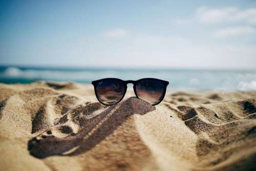 sunglasses ray ban fashion sand beach