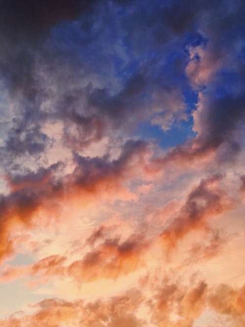 dramatic sunset sky red clouds