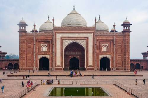 The Reflecting Pool and the Mosque Next to Taj Mahal