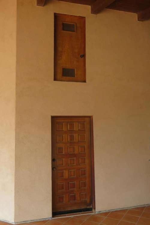 doors strange mysterious puzzle