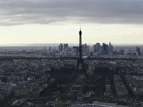 paris eiffel tower