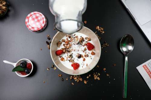 Berry Breakfast Cereal Cream Delicious Diet Food