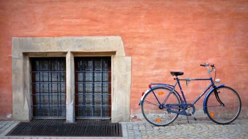Bike Blue Wall Cycling Bicycle Retro City