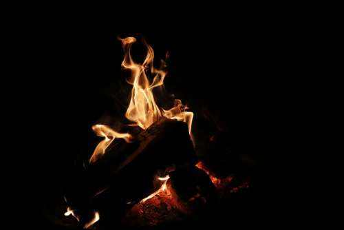 Fire Night Evening Dark Warm Cozy
